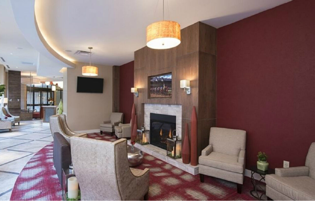 Hilton Garden Inn Louisville Downtown Екстериор снимка