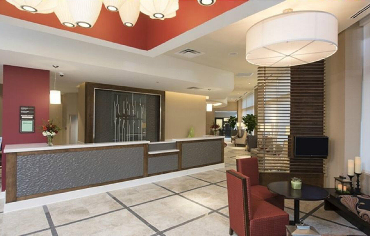 Hilton Garden Inn Louisville Downtown Екстериор снимка